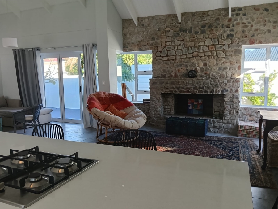 To Let 2 Bedroom Property for Rent in Onrus Western Cape